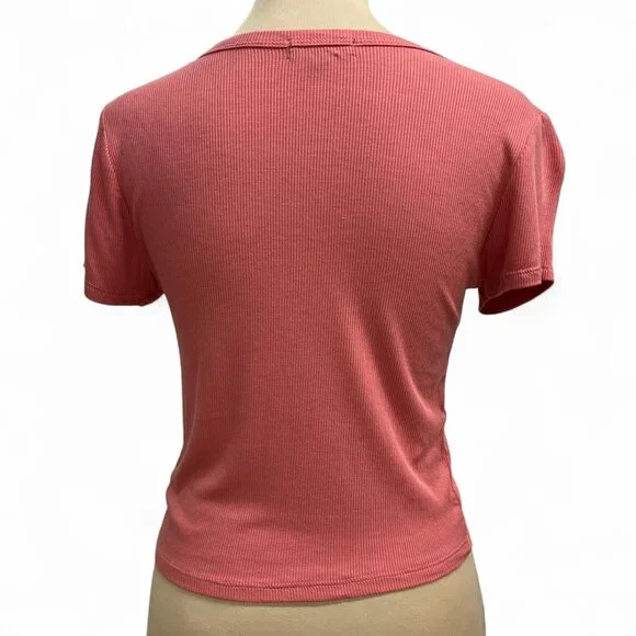 Timing Pink Ribbed Chest Cutout Top (L) - Picture 4 of 5